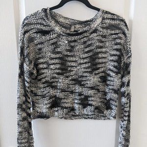 Cropped Long Sleeve Sweater